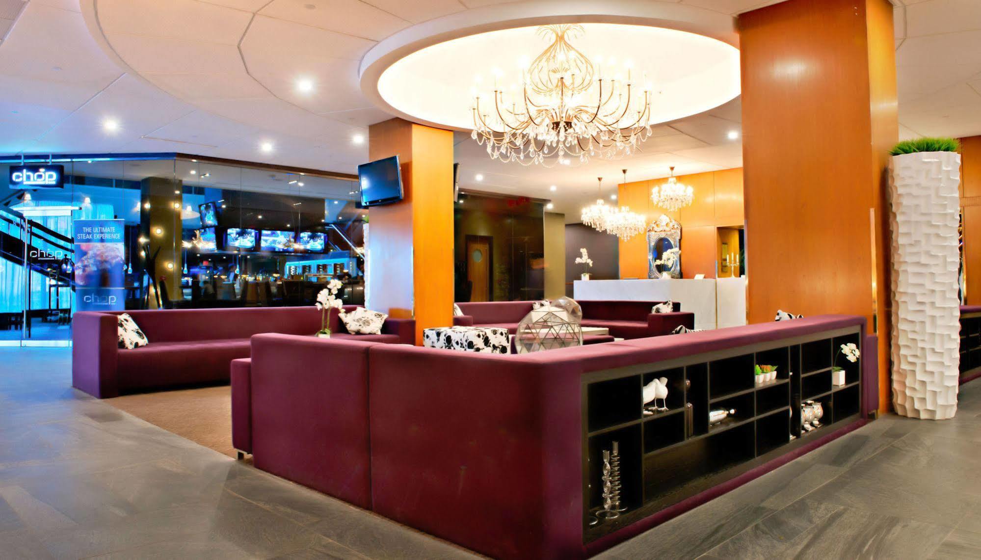 Sandman Signature Edmonton Downtown Hotel Exteriér fotografie